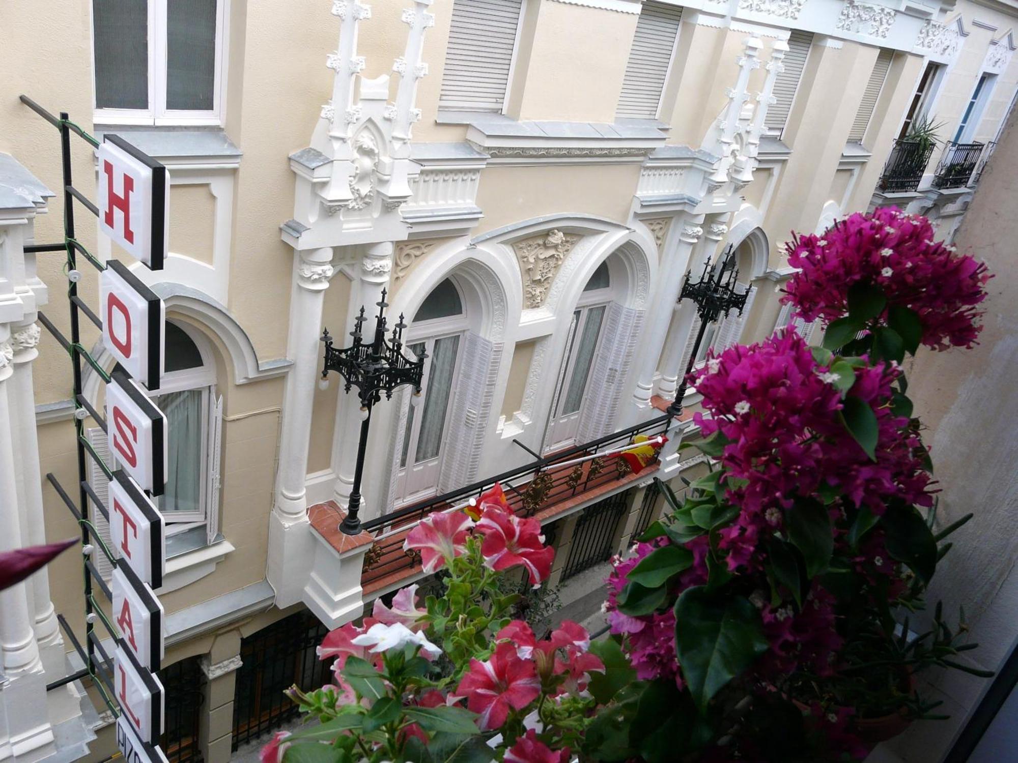 Hostal Goyal Pizarro Madrid Exteriér fotografie