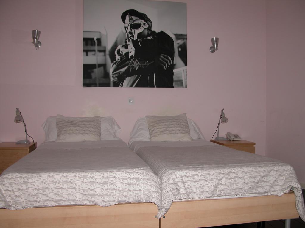 Hostal Goyal Pizarro Madrid Exteriér fotografie